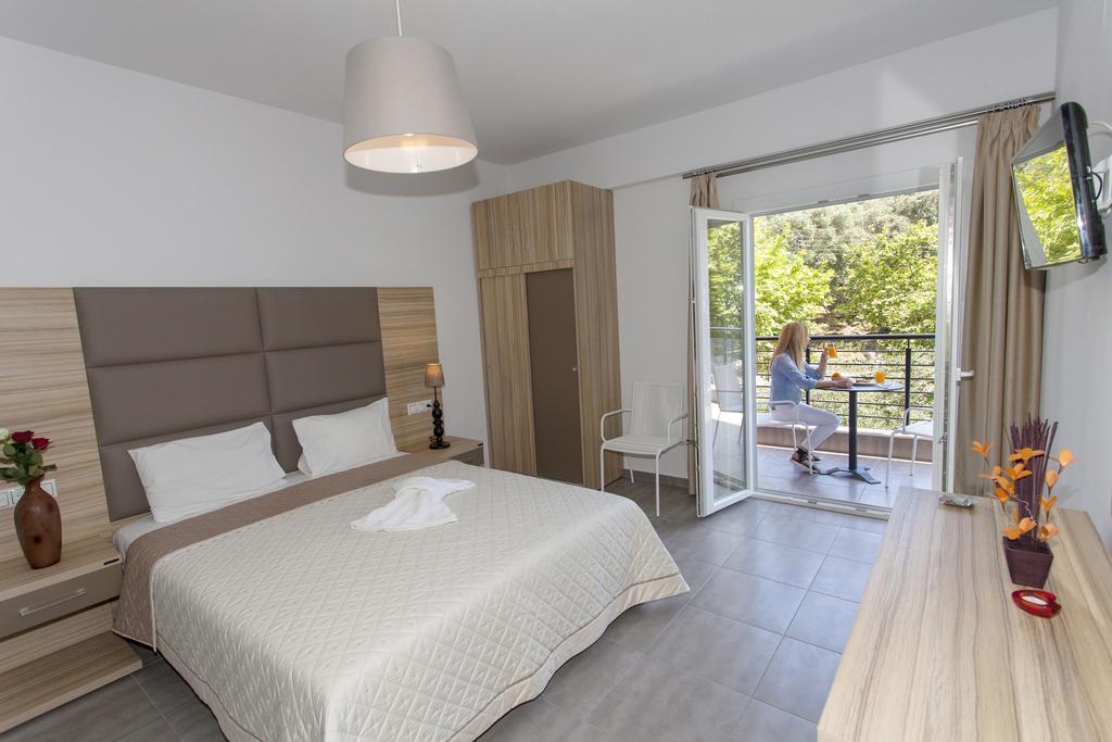 Oasis Exclusive Aparthotel Parga Exterior photo