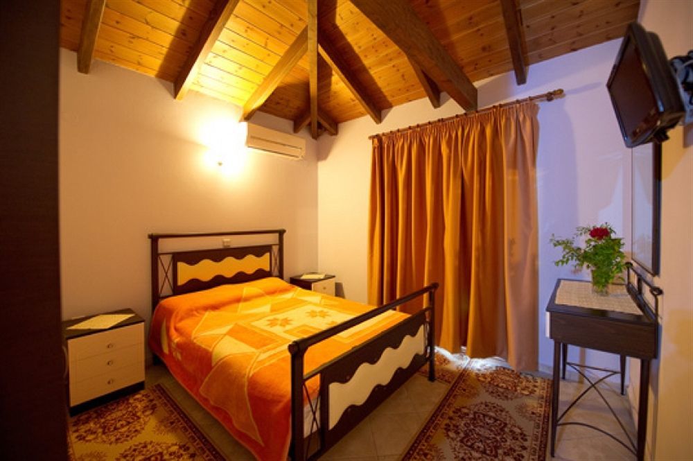 Oasis Exclusive Aparthotel Parga Exterior photo