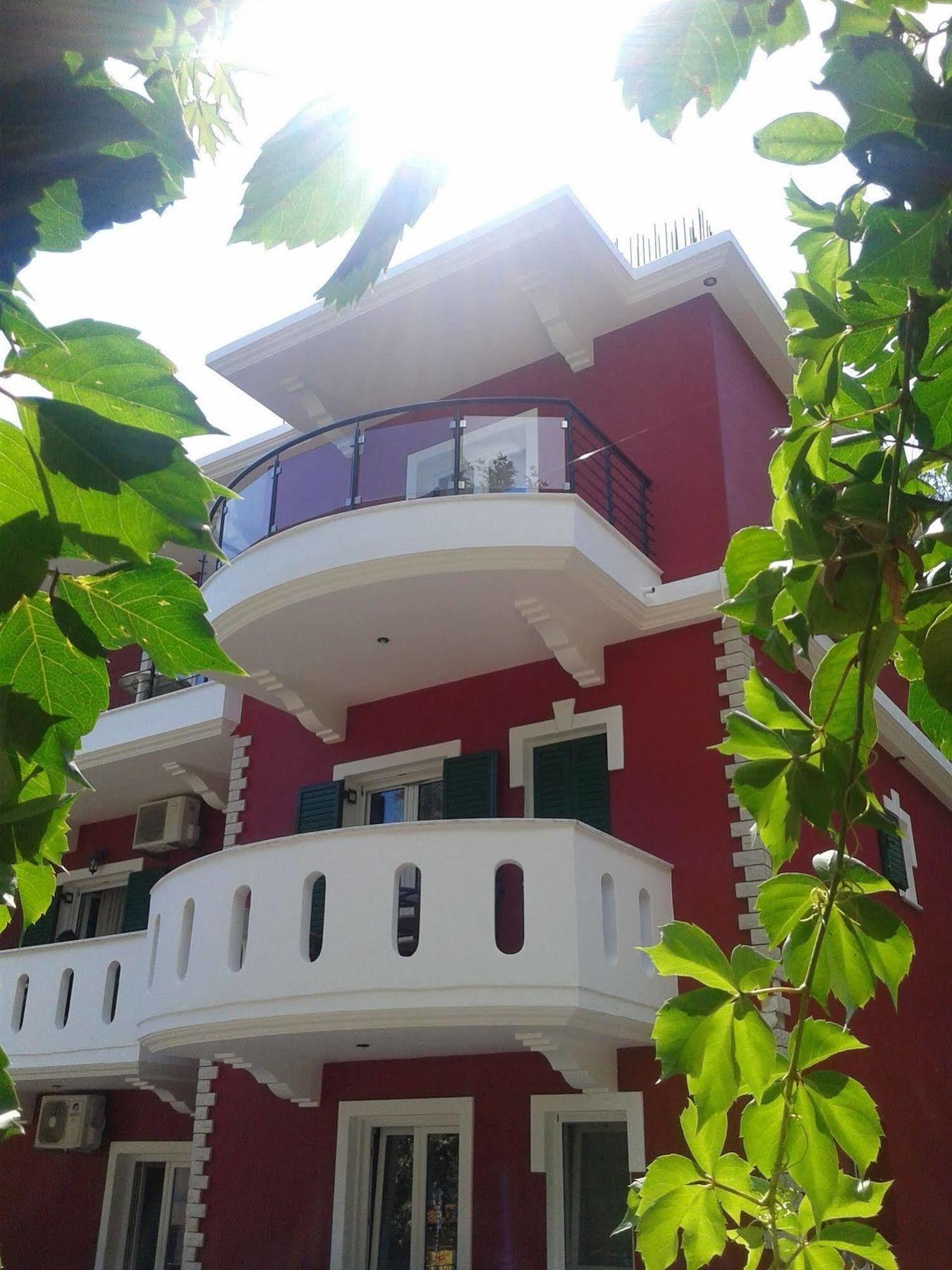 Oasis Exclusive Aparthotel Parga Exterior photo