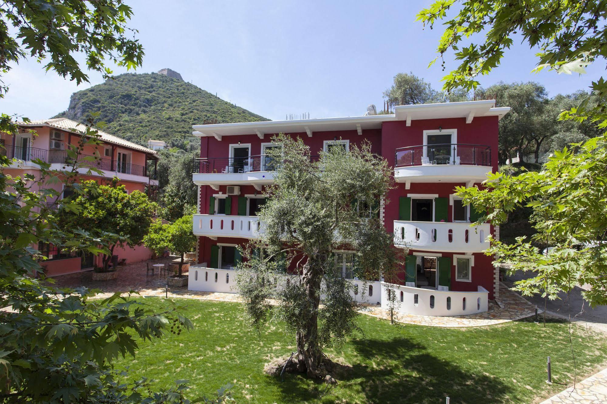 Oasis Exclusive Aparthotel Parga Exterior photo