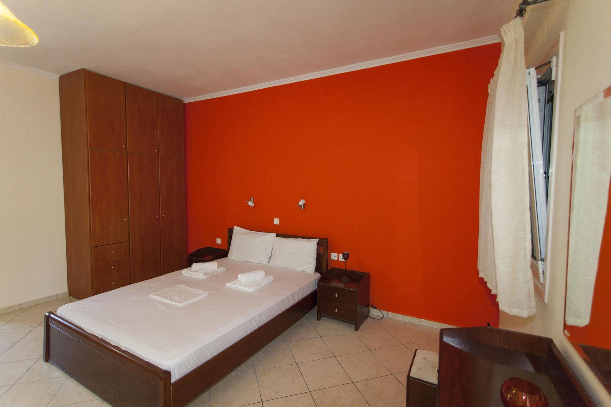 Oasis Exclusive Aparthotel Parga Exterior photo